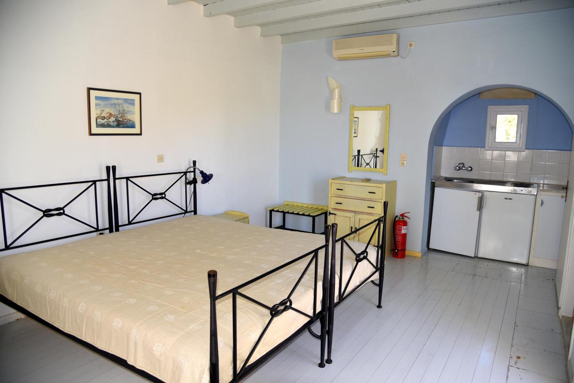 Spitia Vasili Aparthotel Kapsálion Buitenkant foto